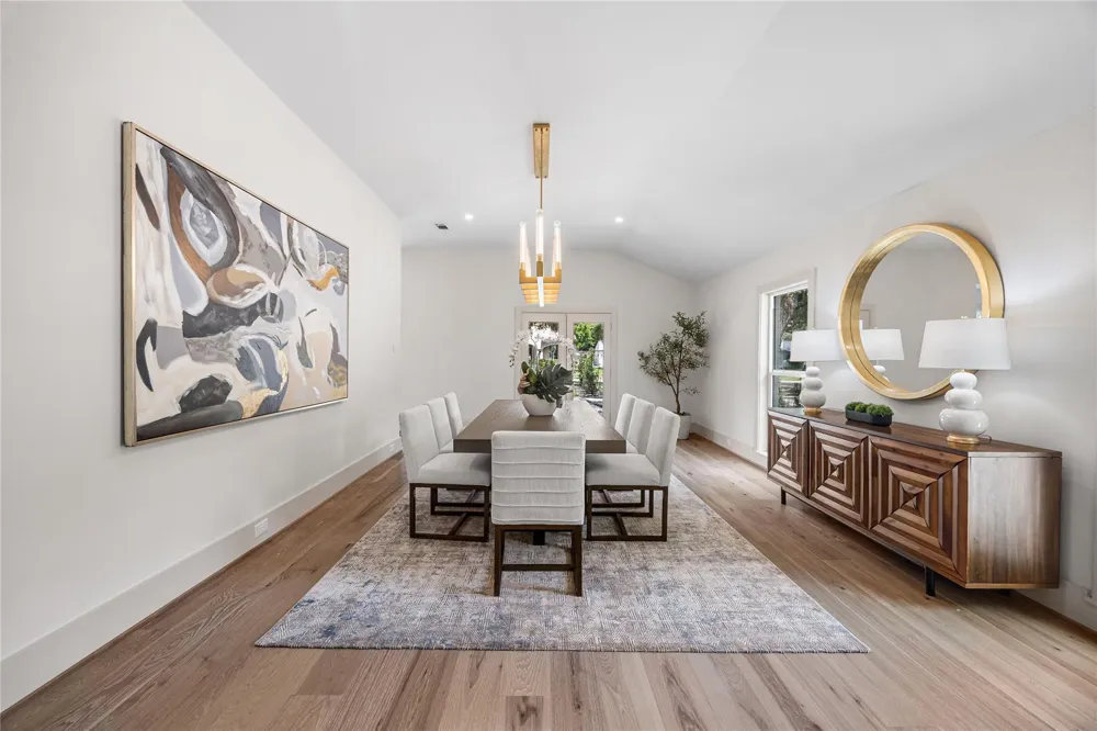 5642 Pine Forest Road Houston, TX 77056