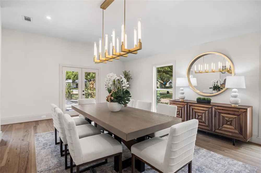 5642 Pine Forest Road Houston, TX 77056
