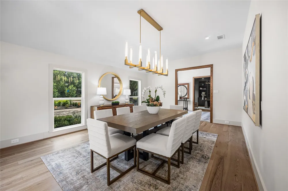 5642 Pine Forest Road Houston, TX 77056