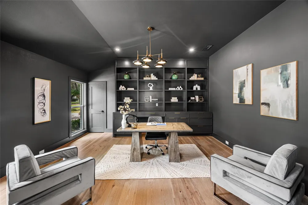 5642 Pine Forest Road Houston, TX 77056