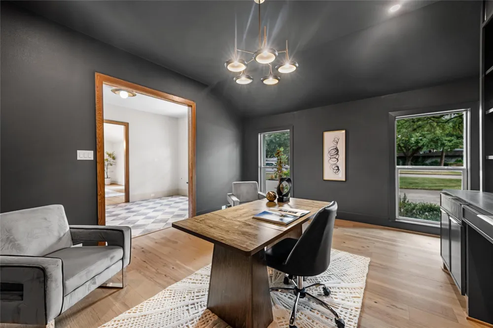 5642 Pine Forest Road Houston, TX 77056