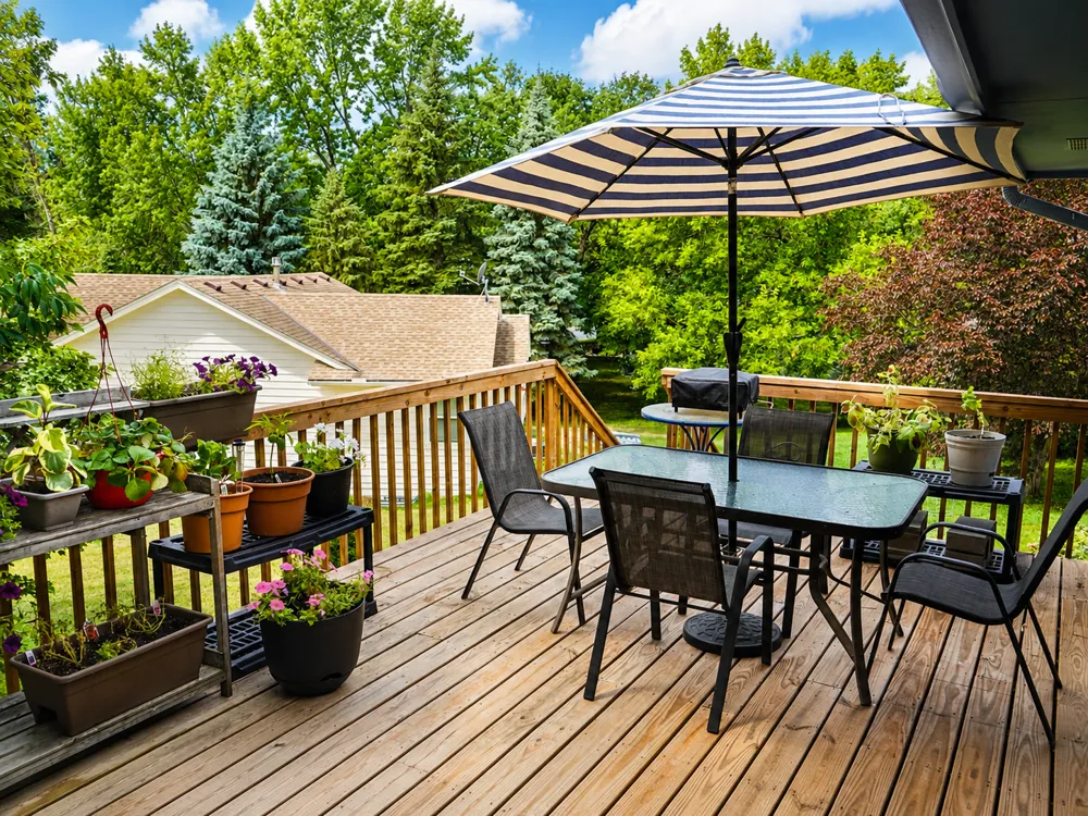 940 Douglas Court Anoka, MN 55303