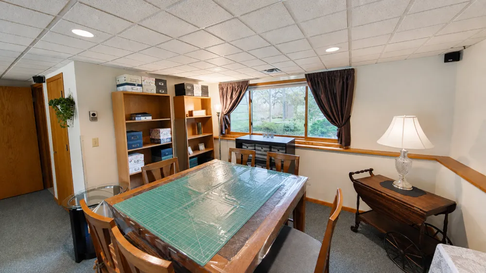 940 Douglas Court Anoka, MN 55303