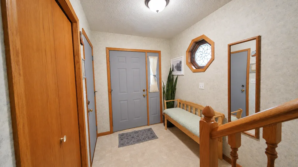 940 Douglas Court Anoka, MN 55303