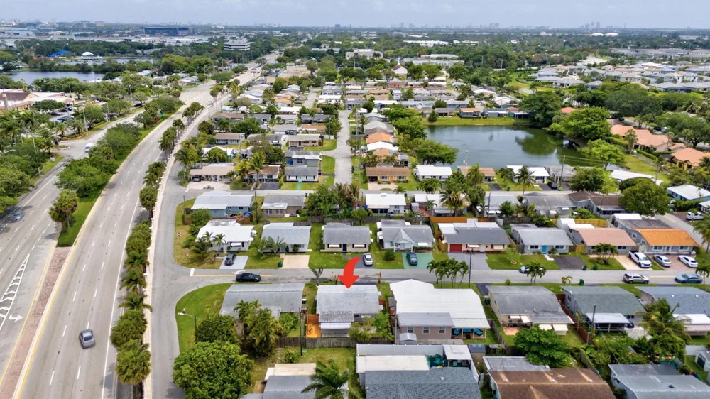 4901 NW 27th Way Tamarac, FL 33309