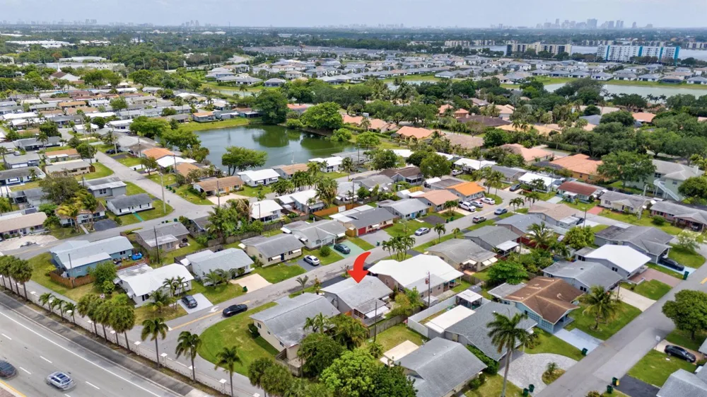 4901 NW 27th Way Tamarac, FL 33309