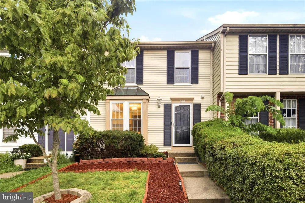 508 PALMSPRING DRIVE Gaithersburg, MD 20878