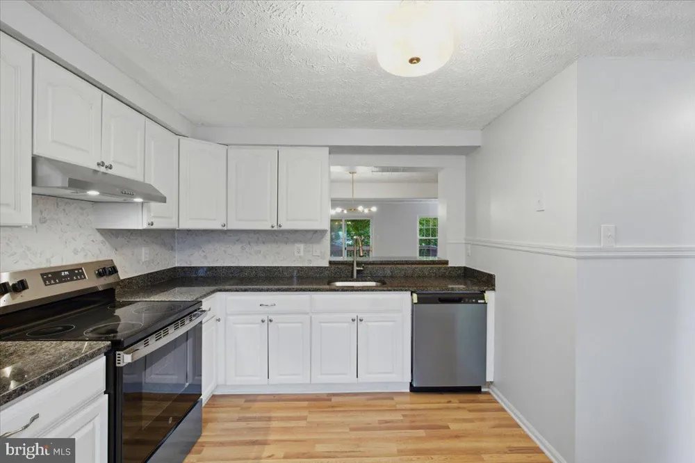 508 PALMSPRING DRIVE Gaithersburg, MD 20878
