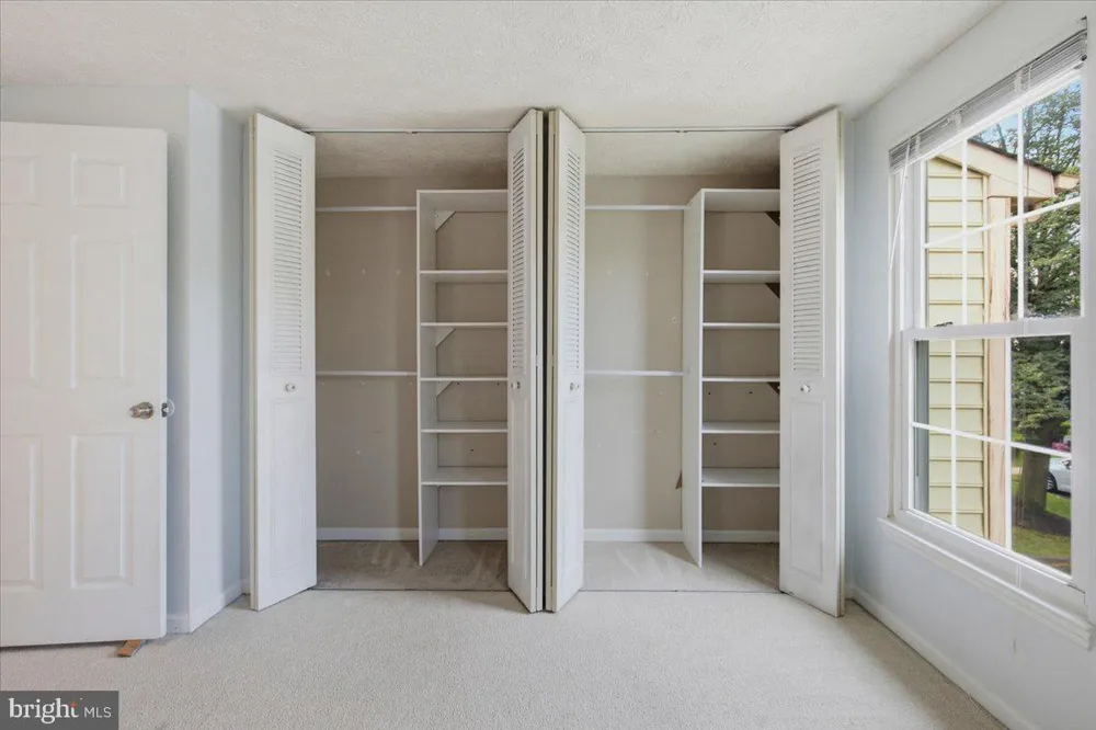 508 PALMSPRING DRIVE Gaithersburg, MD 20878