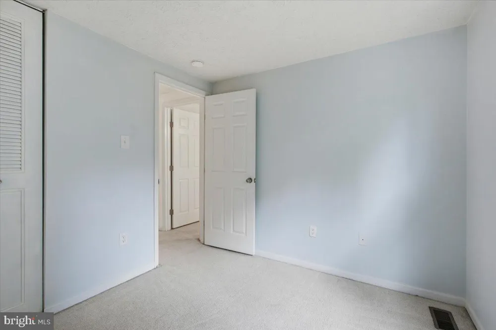 508 PALMSPRING DRIVE Gaithersburg, MD 20878