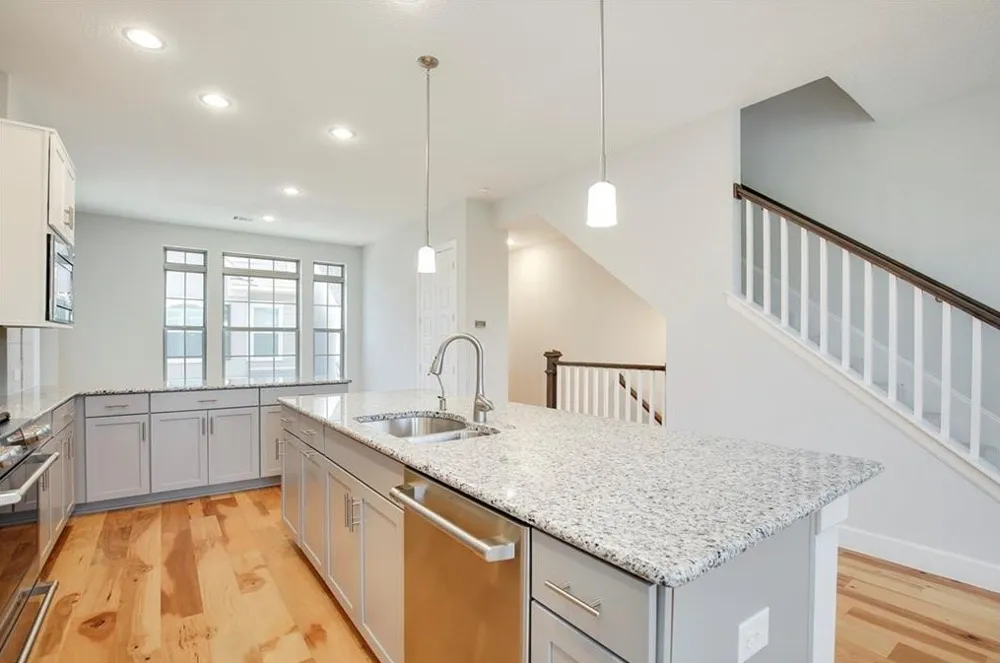 1140 Manacor Lane Dallas, TX 75212