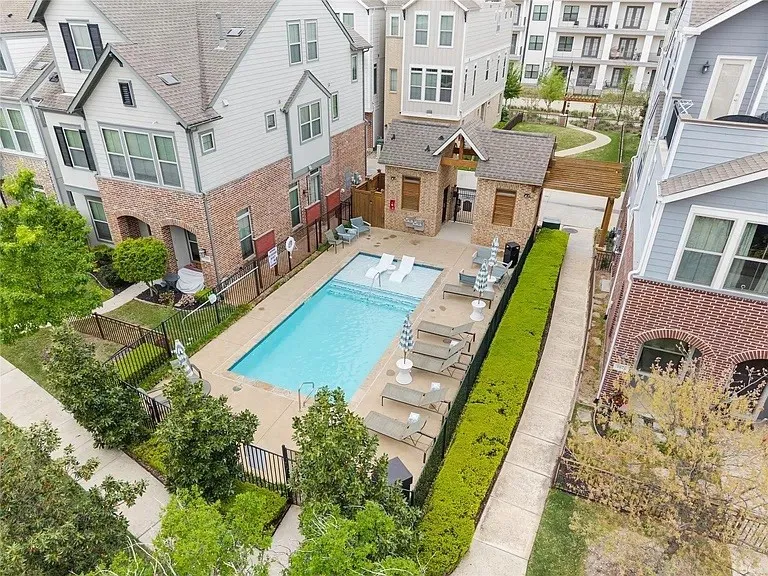 1140 Manacor Lane Dallas, TX 75212