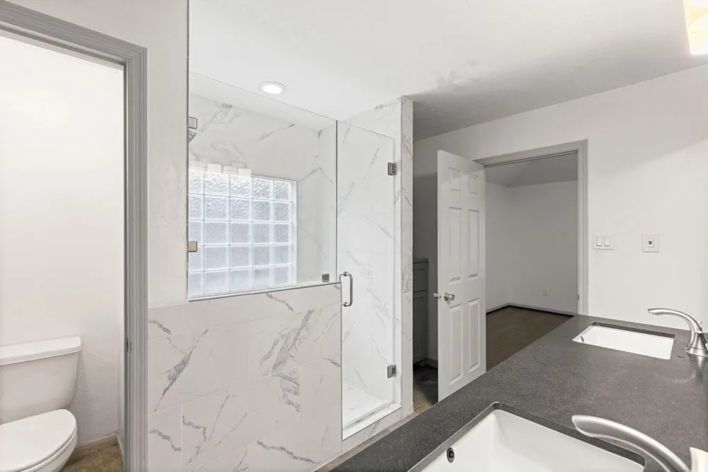 39 W Tallowberry Drive The Woodlands, TX 77381