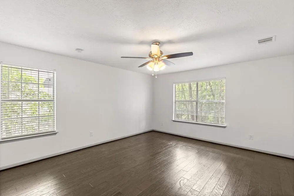 39 W Tallowberry Drive The Woodlands, TX 77381