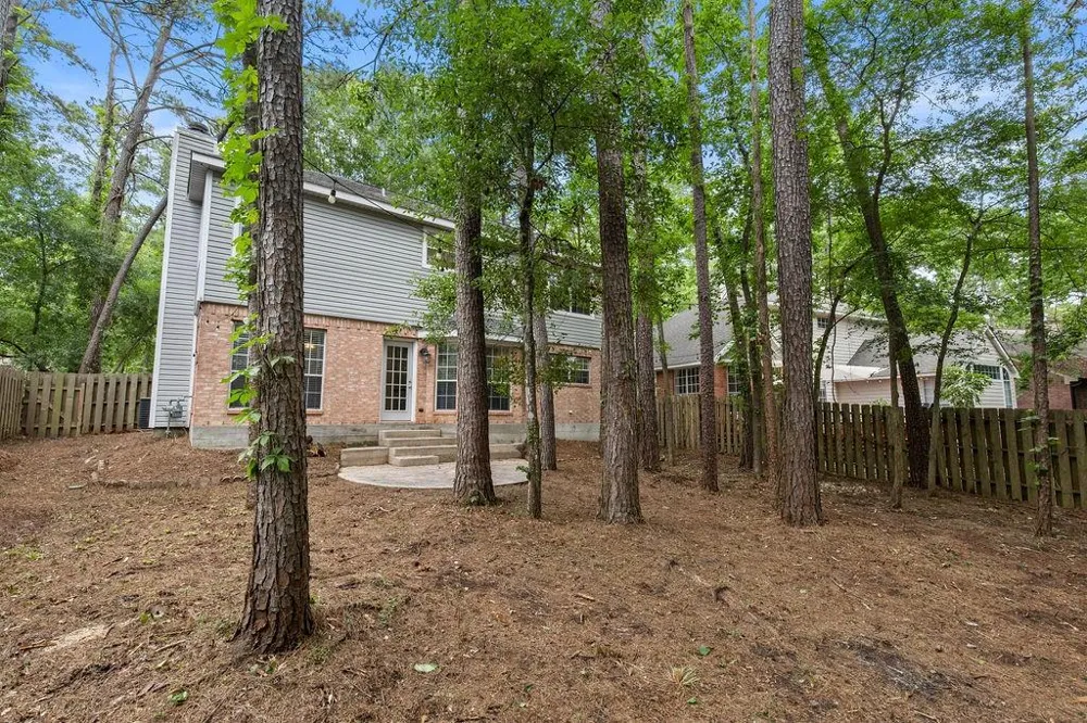39 W Tallowberry Drive The Woodlands, TX 77381