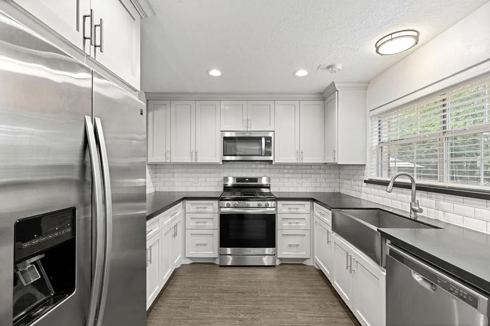 39 W Tallowberry Drive The Woodlands, TX 77381