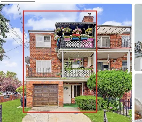 37-28 Parsons Blvd