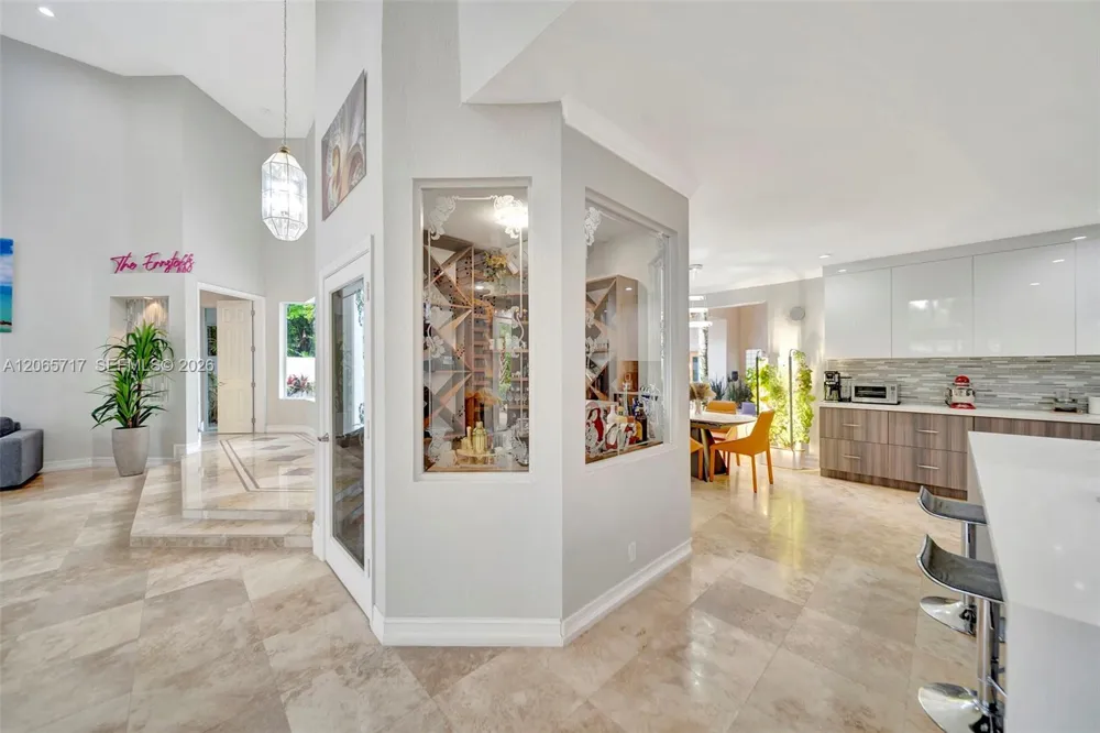 12127 NW 9th Dr Coral Springs, FL 33071