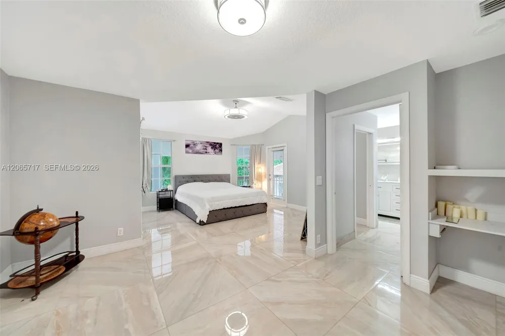 12127 NW 9th Dr Coral Springs, FL 33071