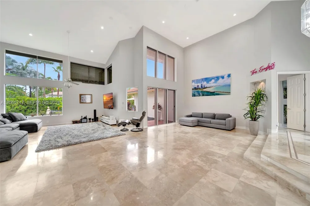 12127 NW 9th Dr Coral Springs, FL 33071