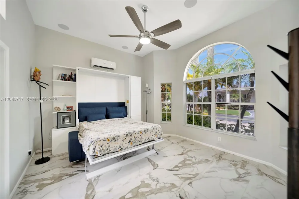 12127 NW 9th Dr Coral Springs, FL 33071