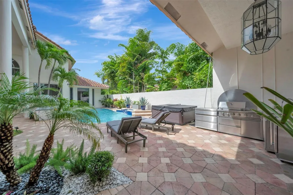 12127 NW 9th Dr Coral Springs, FL 33071