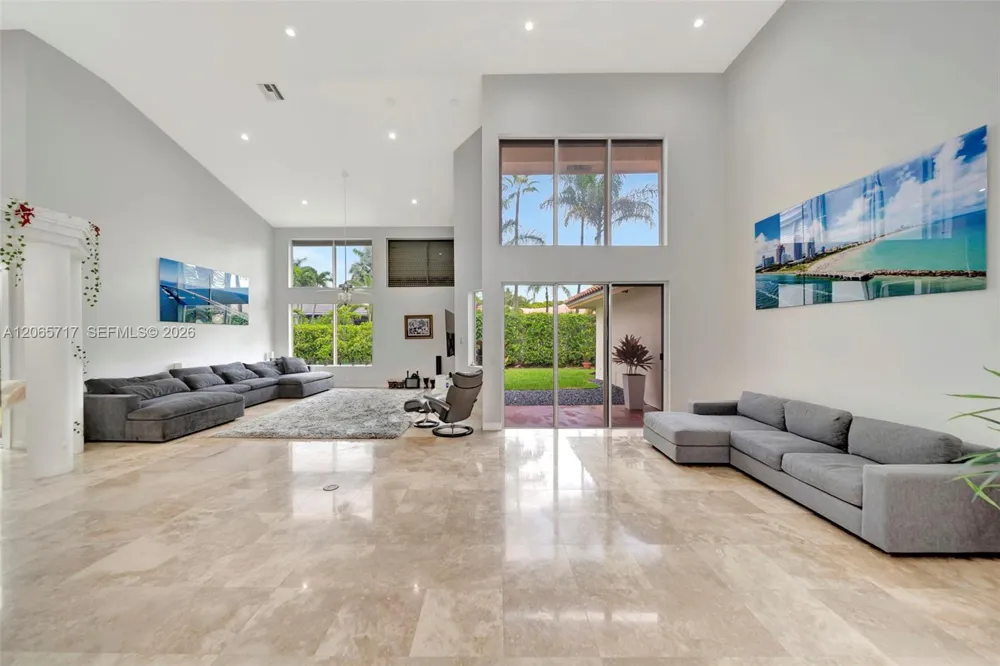 12127 NW 9th Dr Coral Springs, FL 33071