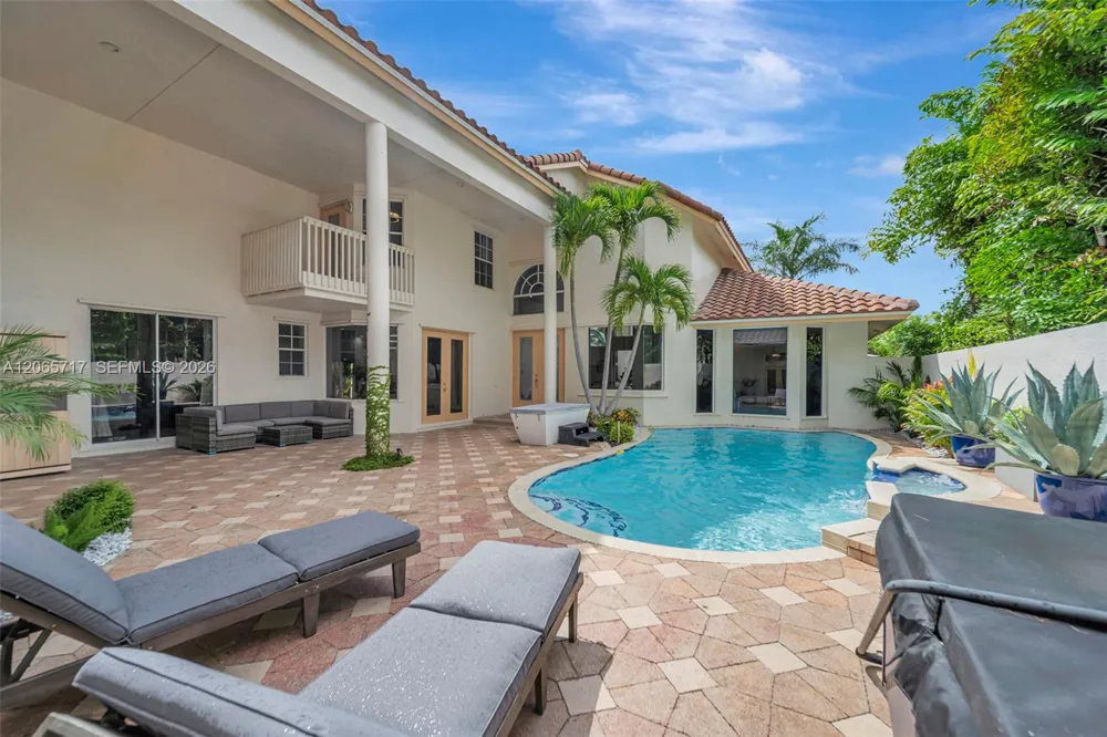 12127 NW 9th Dr Coral Springs, FL 33071