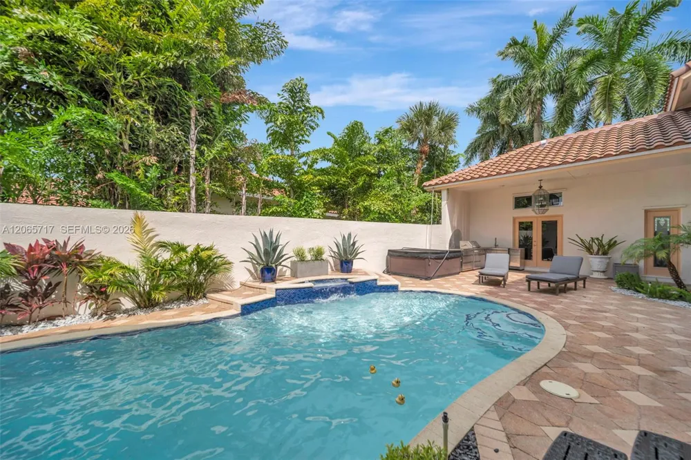 12127 NW 9th Dr Coral Springs, FL 33071