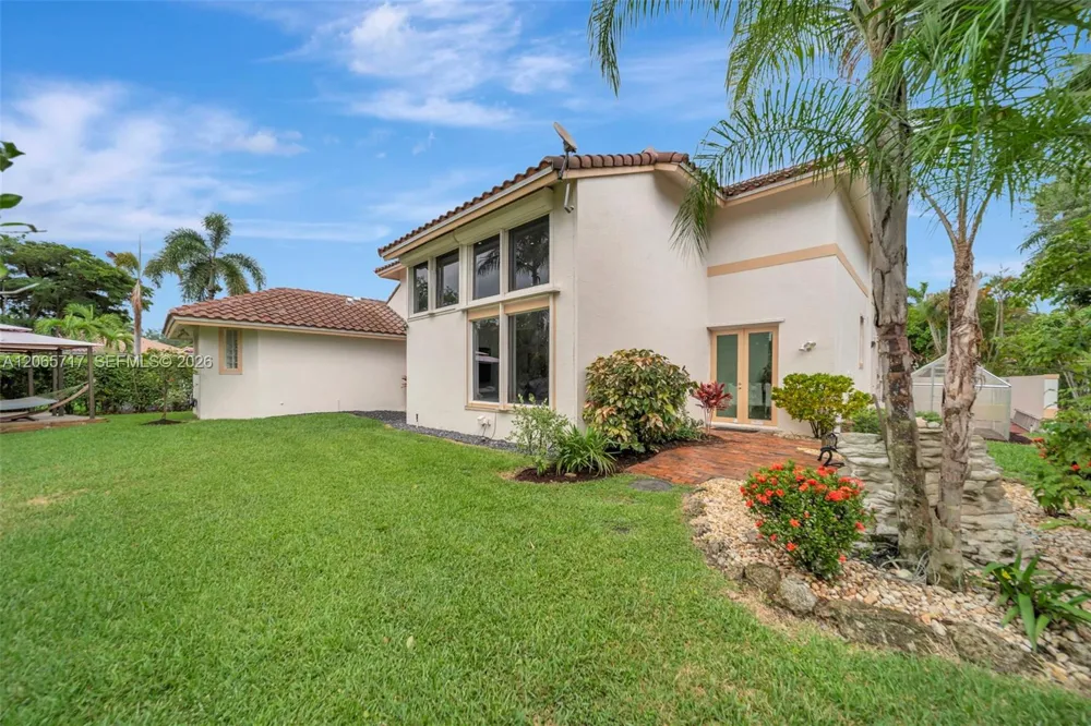 12127 NW 9th Dr Coral Springs, FL 33071