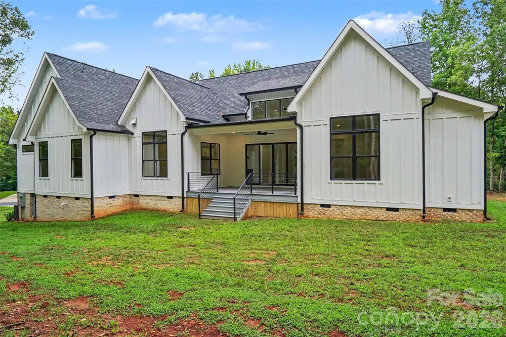 4808 Rockwood Drive Waxhaw, NC 28173