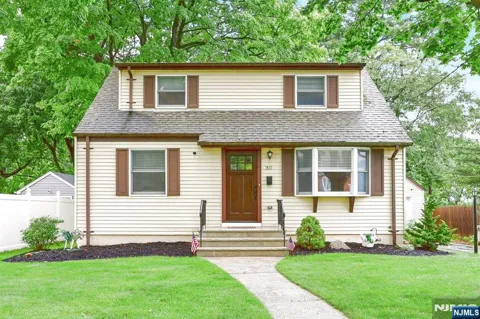 30 Highwood Drive