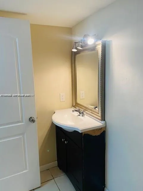 8255 SW 152nd Ave #E-112 Miami, FL 33193