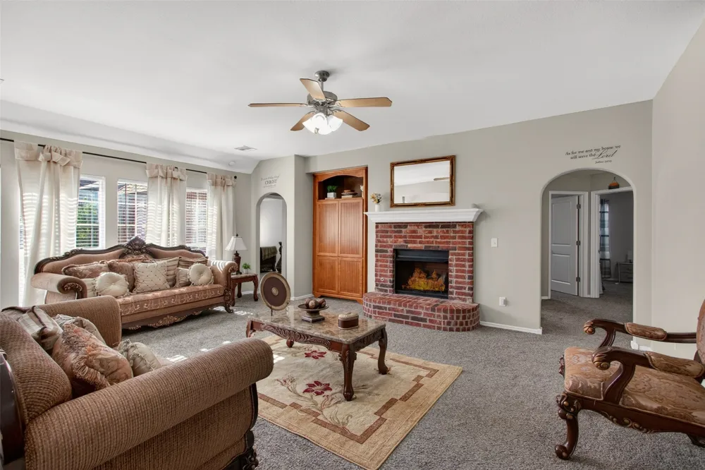 1004 S 75th Street Broken Arrow, OK 74014