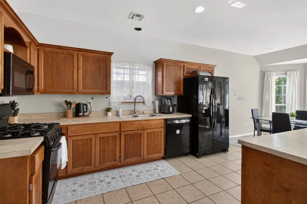 1004 S 75th Street Broken Arrow, OK 74014