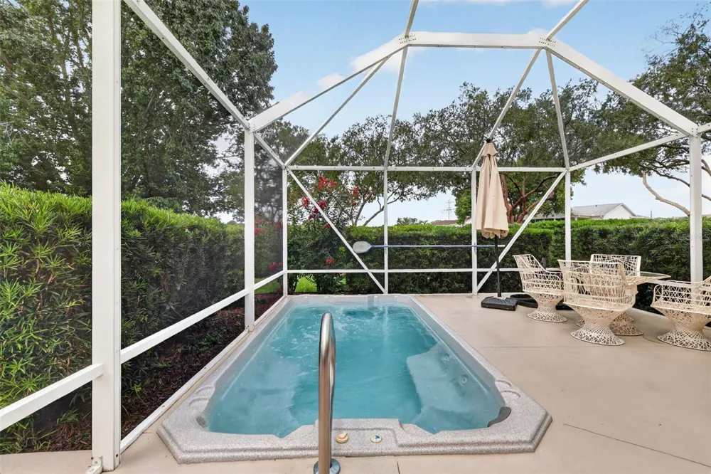 1218 CAMERO DRIVE Lady Lake, FL 32159