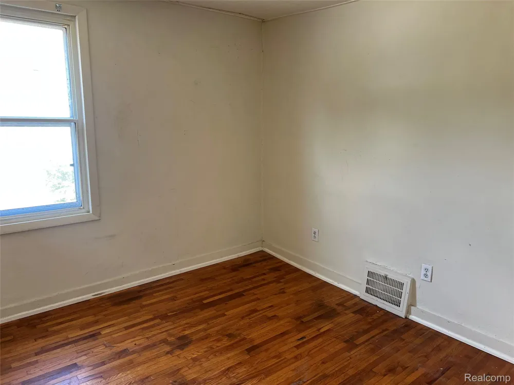 2427 S Vassar Road Davison Township, MI 48423