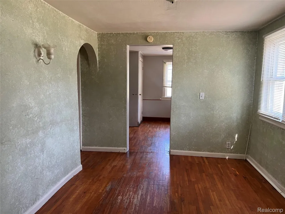 2427 S Vassar Road Davison Township, MI 48423