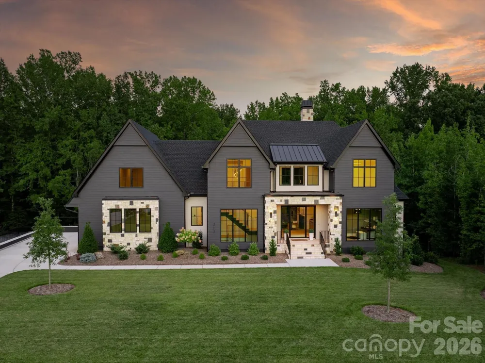 217 Crest Court Weddington, NC 28104