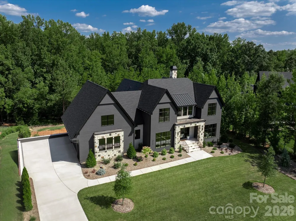 217 Crest Court Weddington, NC 28104