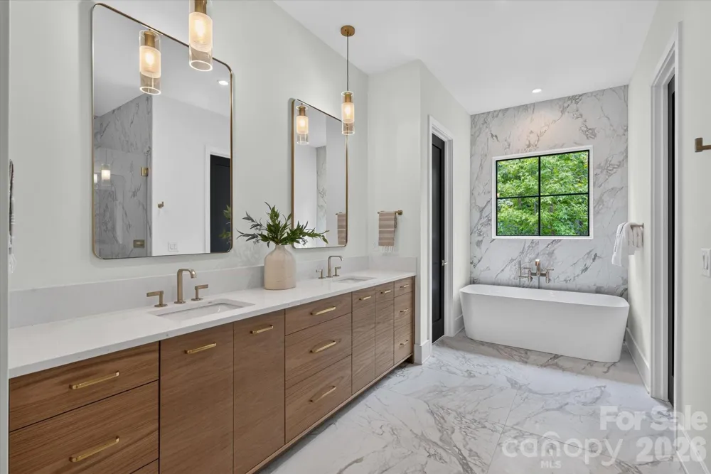 217 Crest Court Weddington, NC 28104