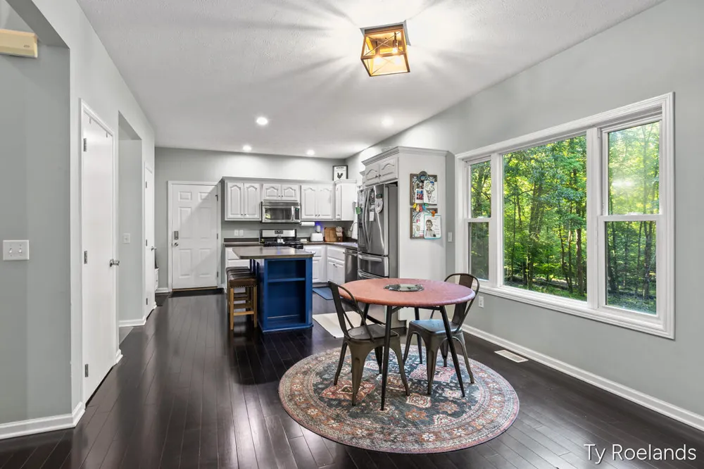 99 Radny Drive SE Lowell, MI 49331