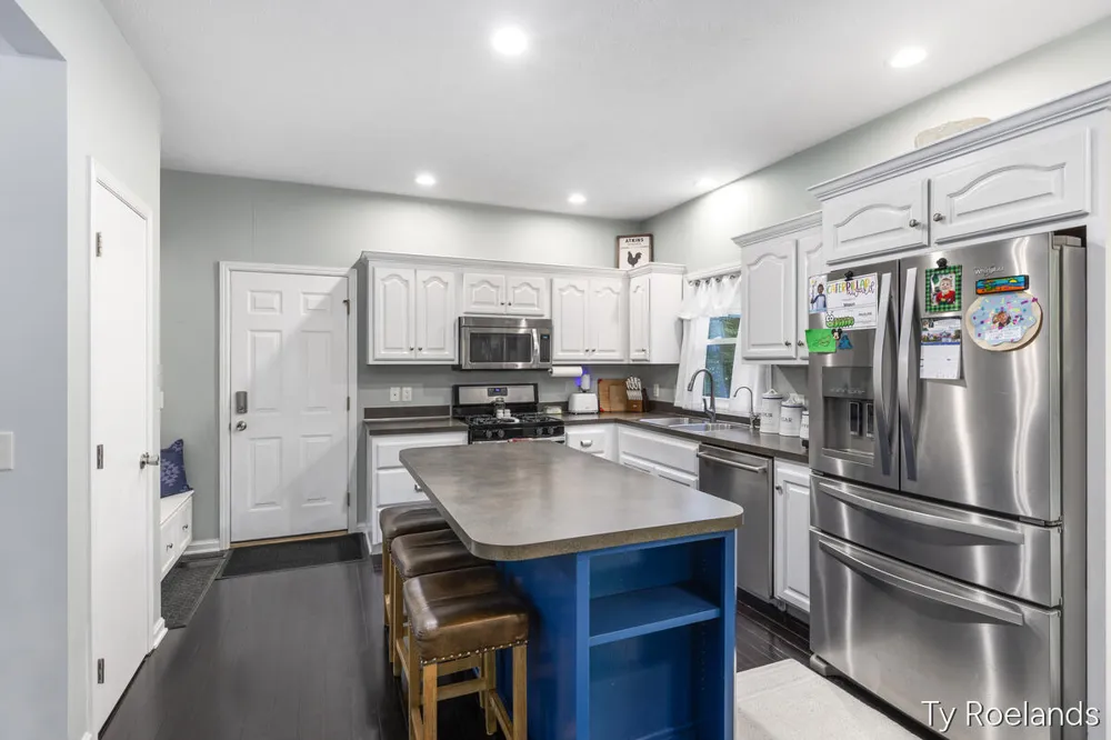 99 Radny Drive SE Lowell, MI 49331