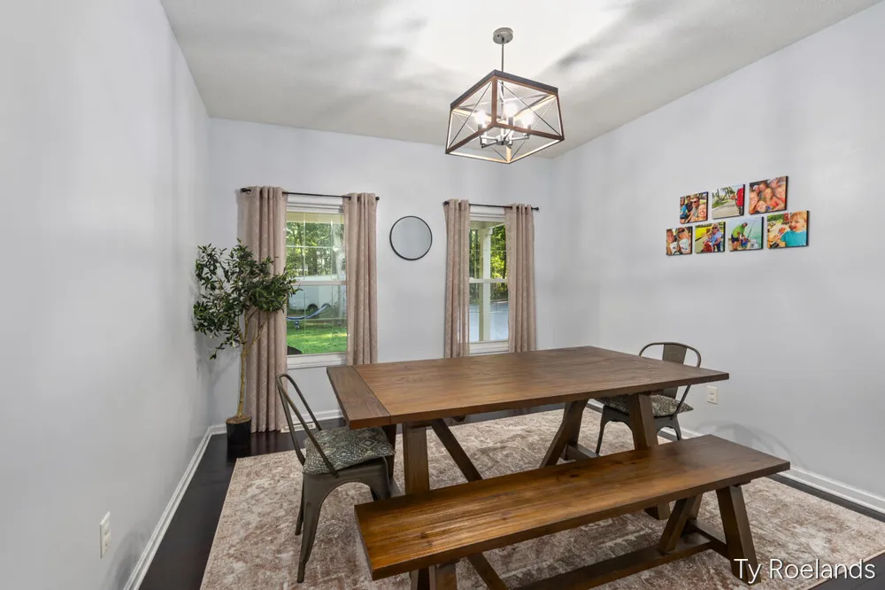 99 Radny Drive SE Lowell, MI 49331