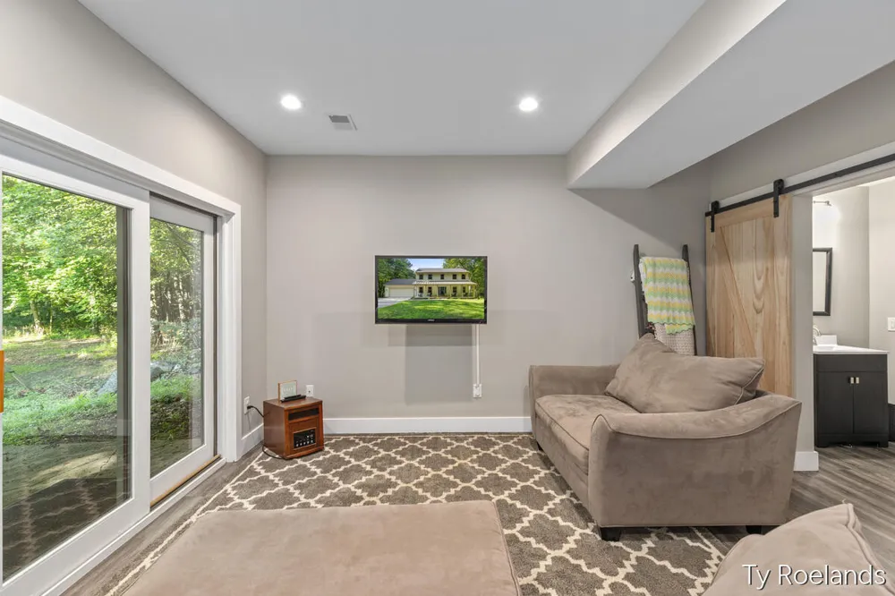 99 Radny Drive SE Lowell, MI 49331