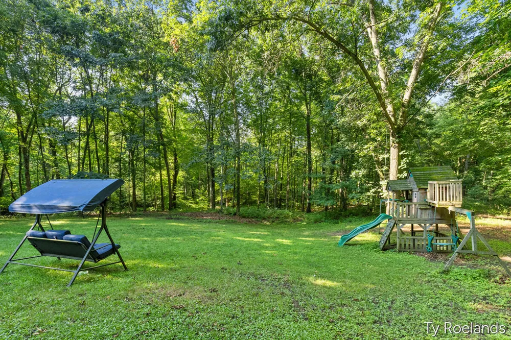99 Radny Drive SE Lowell, MI 49331
