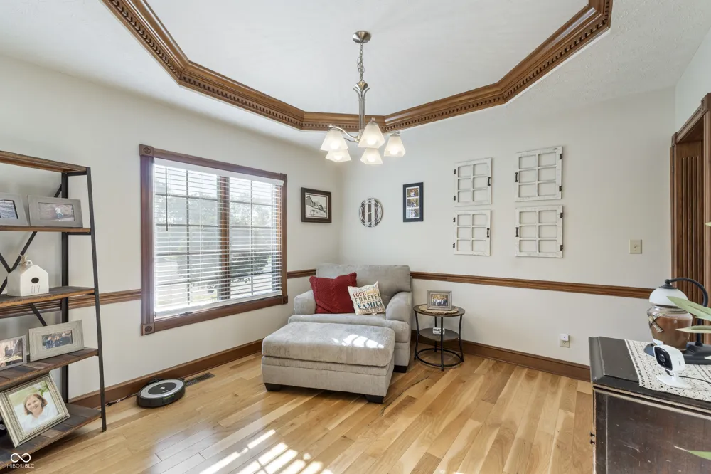 1187 Forest Commons Drive Avon, IN 46123