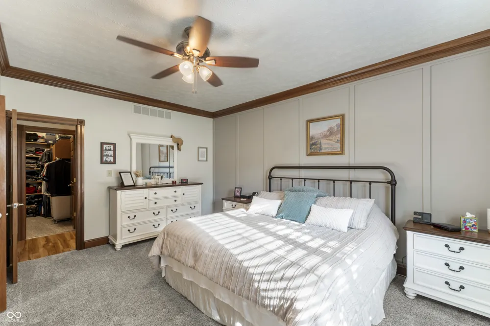 1187 Forest Commons Drive Avon, IN 46123