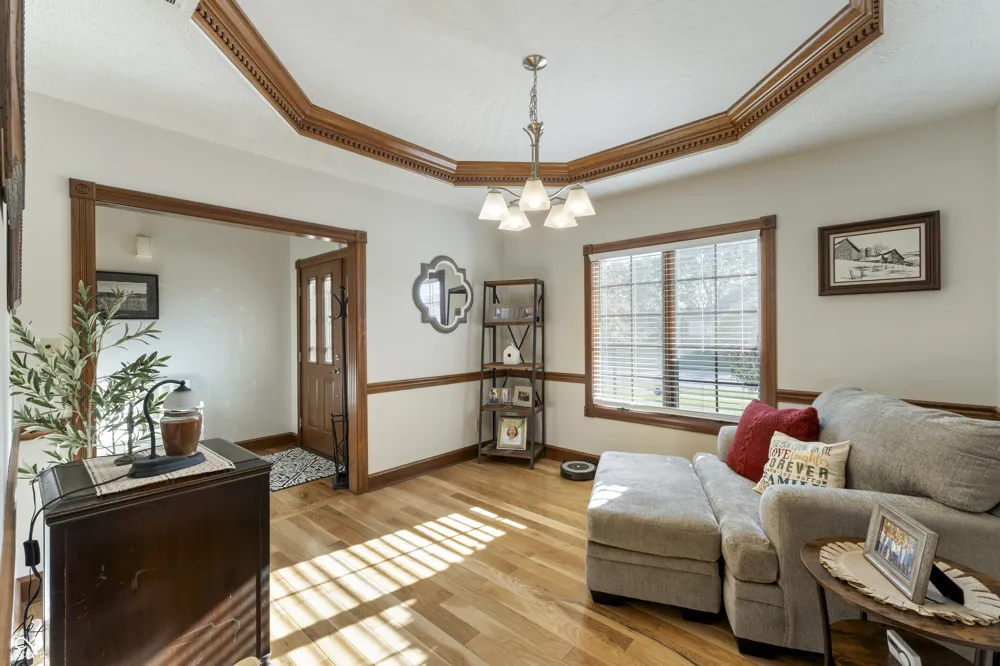 1187 Forest Commons Drive Avon, IN 46123