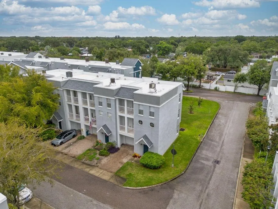 4546 BAY SPRING COURT Tampa, FL 33611